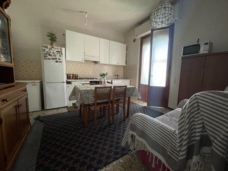 Quadrilocale in Vendita a Poggibonsi, 138'000€, 100 m²