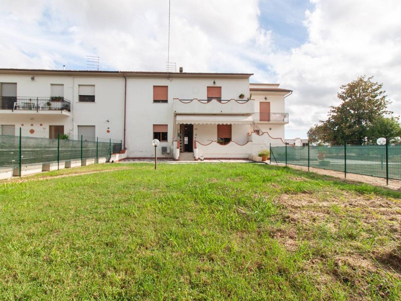 Appartamento in Vendita a Pisa, zona Coltano, 278'000€, 120 m², con Box