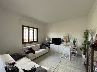 Quadrilocale in Vendita a Lucca, zona San Donato, 205'000€, 120 m²