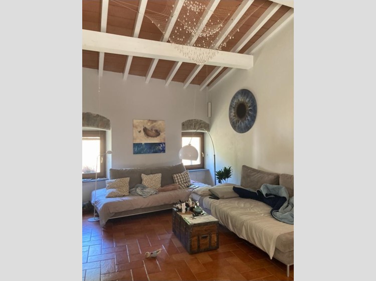 Casa Semi Indipendente in Vendita a Ameglia, 230'000&euro;, 116 m², arredato