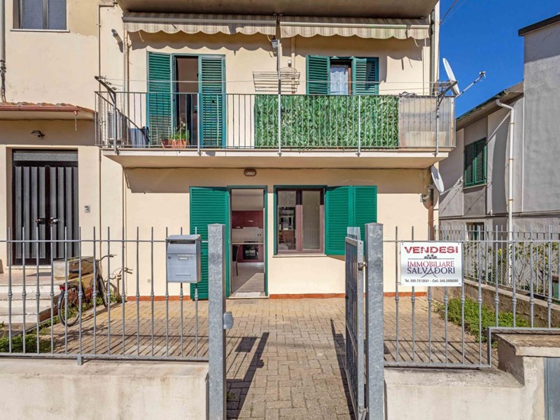 Bilocale in Vendita a Pontedera, zona Il Romito, 89'000€, 50 m², arredato