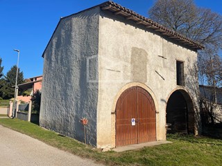 Rustico in Vendita a Volta Mantovana, 25'000&euro;, 40 m²