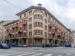 Appartamento in Vendita a Torino, 355'000€, 115 m²