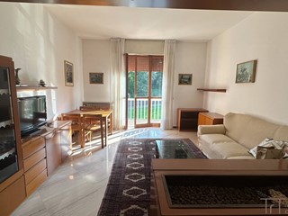 Quadrilocale in Vendita a Ranica, 230'000€, 178 m²