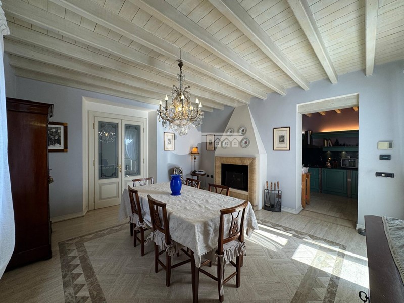 Casa Indipendente in Vendita a Gottolengo, 360 m²