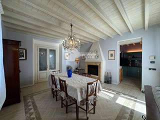 Casa Indipendente in Vendita a Gottolengo, 360 m²