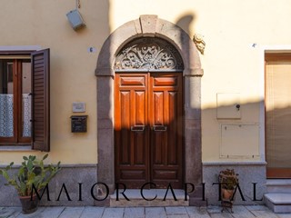 Villetta a schiera in Vendita a Oschiri, 125'000€, 250 m²