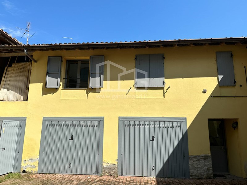 Bilocale in Vendita a Casalbuttano ed Uniti, 65'000&euro;, 55 m²