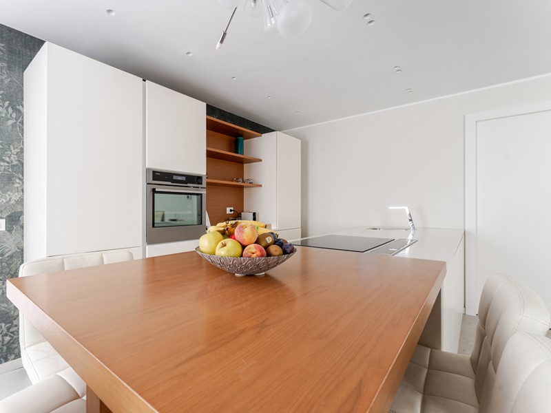 Trilocale in Vendita a Milano, 650'000€, 125 m², arredato