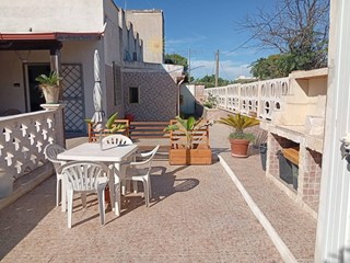 Villa in Vendita a Maruggio, 98'000€, 68 m², arredato