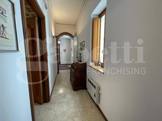 Appartamento in Vendita a Siracusa, 285'000€, 256 m²