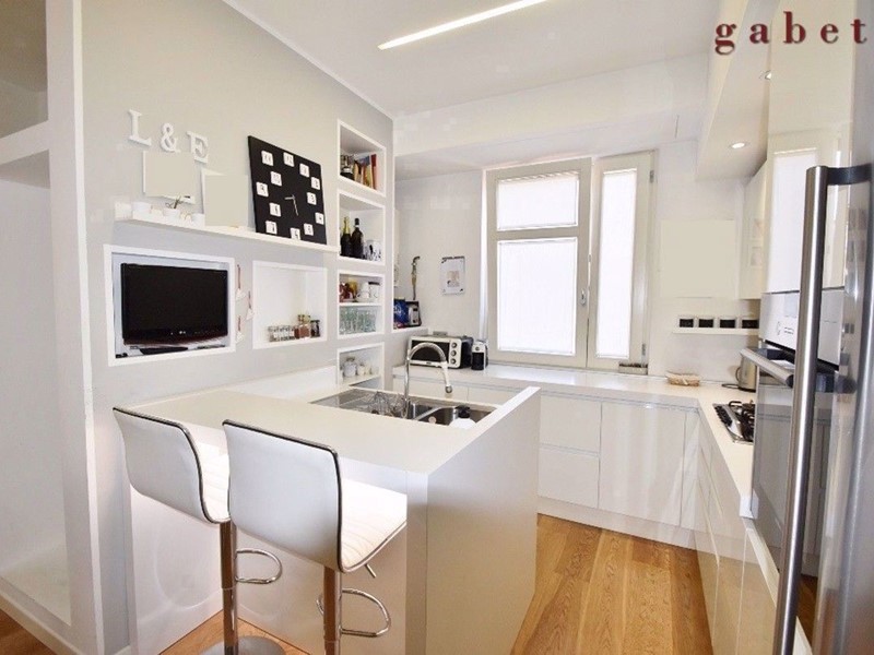 Appartamento in Vendita a Magenta, 235'000€, 120 m²