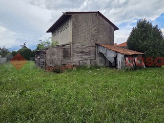 Villa in Vendita a Busto Garolfo, 319'000€, 280 m²