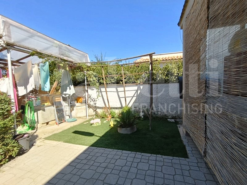 Casa Indipendente in Vendita a Nettuno, 79'000€, 55 m²
