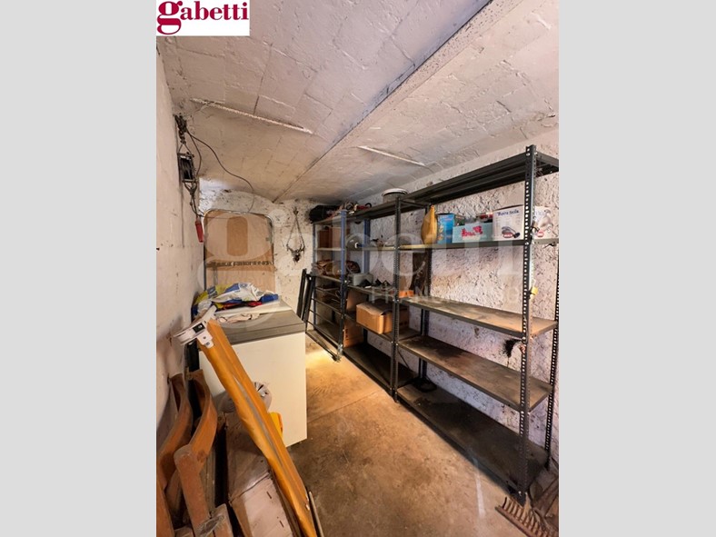 Appartamento in Vendita a Monteriggioni, 150'000€, 105 m²