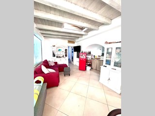Casa Semi Indipendente in Vendita a Sarzana, zona nave, 118'000&euro;, 45 m², arredato