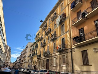 Bilocale in Vendita a Bari, 120'000&euro;, 67 m²