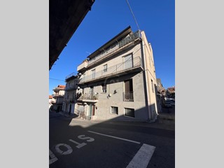 Trilocale in Affitto a Belpasso, zona Centro, 650€, 80 m², arredato