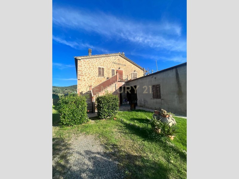 Casa Indipendente in Vendita a Semproniano, 390'000€, 600 m², arredato