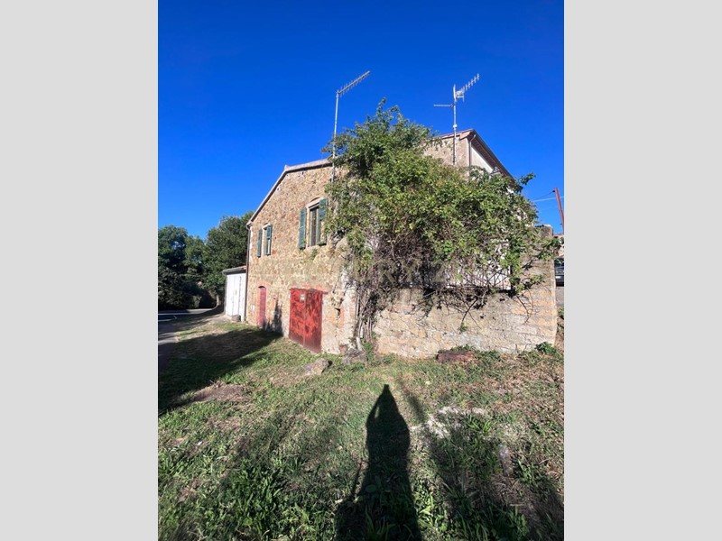 Casa Semi Indipendente in Vendita a Manciano, zona Poggio Murella, 55'000€, 63 m²