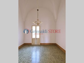 Casa Indipendente in Vendita a Guagnano, 40'000€, 140 m²