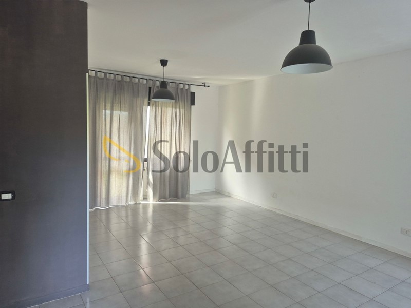 Quadrilocale in Affitto a Pescara, zona Colle Scorrano, 700€, 146 m²
