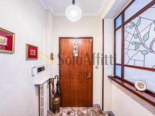 Trilocale in Affitto a Napoli, zona Colli Aminei, 1'500€, 110 m²