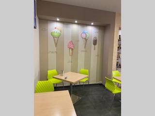 Attività commerciale in Vendita a Pontedera, 95'000€, 140 m²