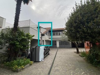 Quadrilocale in Vendita a Milano, 117'600€, 135 m²