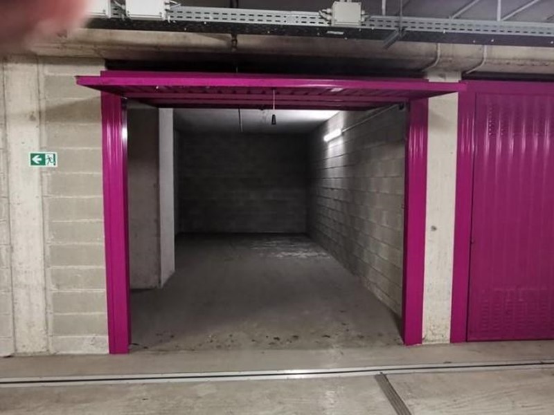 Box in Vendita a Milano, 48'000€, 58 m²