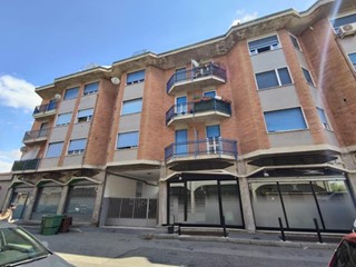 Quadrilocale in Vendita a Baranzate, 82'500€, 85 m²