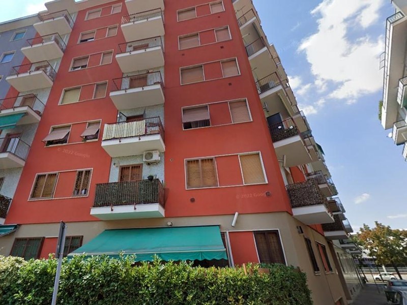 Quadrilocale in Vendita a Sesto San Giovanni, 112'500€, 66 m²