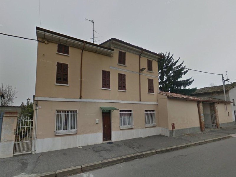 Quadrilocale in Vendita a Lungavilla, 44'625€, 241 m²