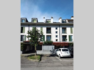 Trilocale in Vendita a Villasanta, 49'950€, 39 m²