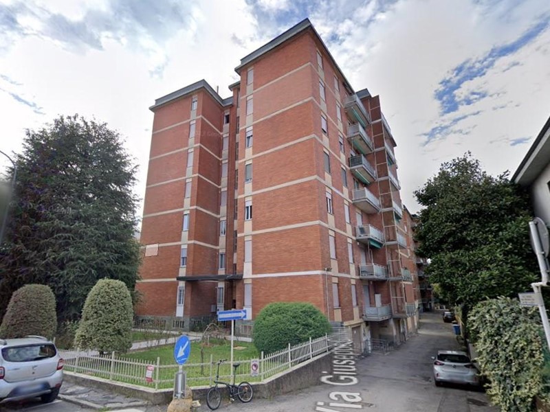 Quadrilocale in Vendita a Barlassina, 68'006€, 103 m², con Box