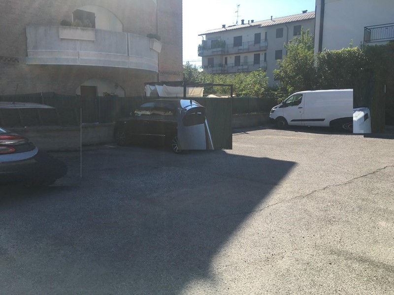 Box in Vendita a Giussano, 2'000€, 13 m²