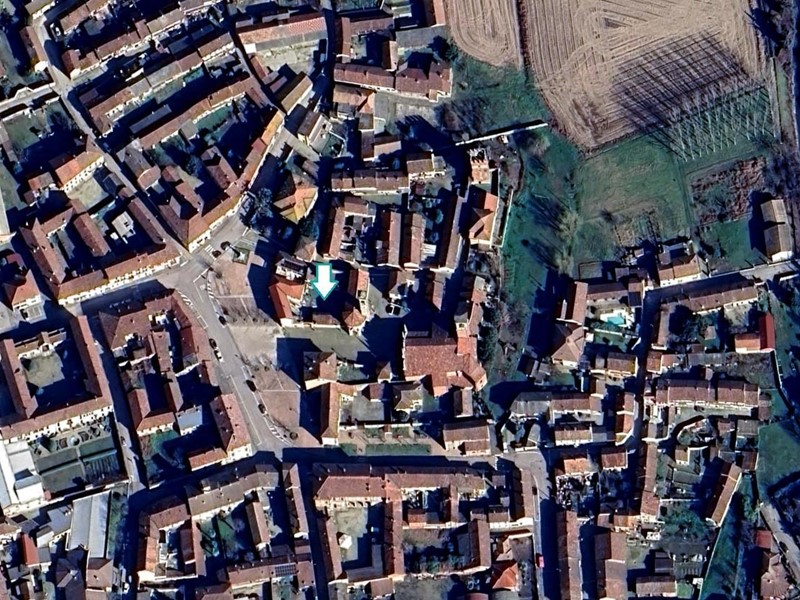 Quadrilocale in Vendita a Rosasco, 30'600€, 238 m²