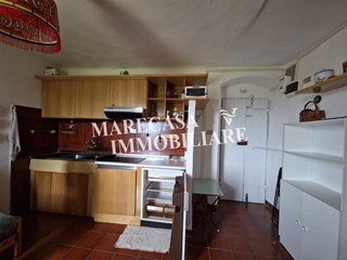 Bilocale in Vendita a Ameglia, zona Montemarcello, 100'000€, 40 m²