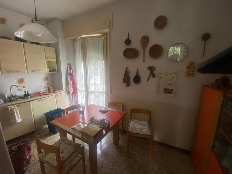 Appartamento in Vendita a Pisa, 230'000€, 150 m²