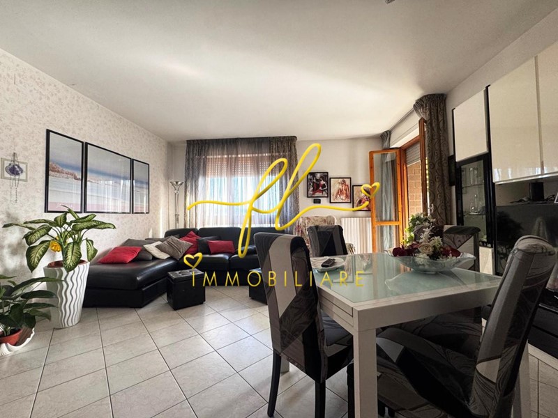 Quadrilocale in Vendita a Livorno, 260'000€, 112 m², con Box