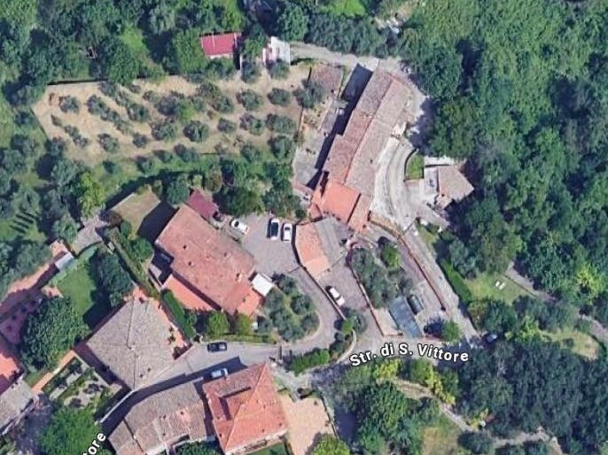 Appartamento in Vendita a Siena, 81'000€, 118 m²