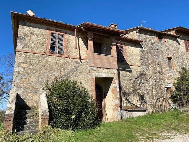 Casa Indipendente in Vendita a Monteriggioni, 350'000&euro;, 278 m²