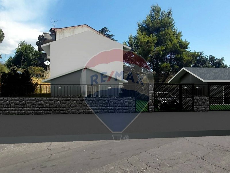 Villa in Vendita a Mascalucia, 249'000€, 85 m², con Box
