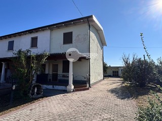 Villetta a schiera in Vendita a San Paolo, 135'000€, 130 m²