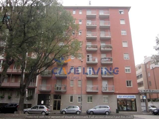 Ufficio in Affitto a Milano, 650€, 45 m²