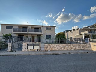 Villa in Vendita a Castel San Giorgio, 450'000€, 270 m², con Box