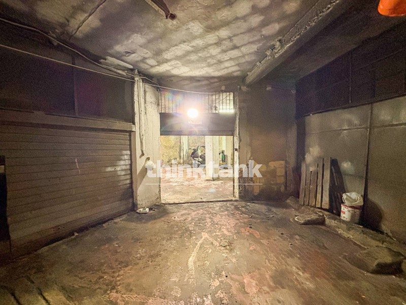 Box in Vendita a Siracusa, 48'000&euro;, 78 m²