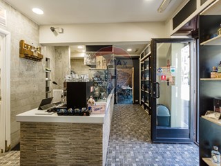 Attività commerciale in Vendita a Chivasso, 37'000€, 80 m²