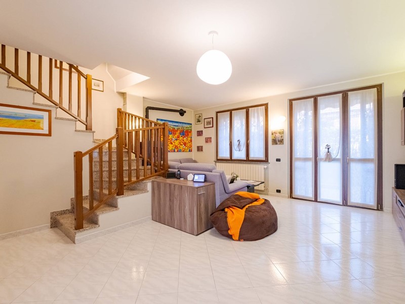Villetta a schiera in Vendita a Gorgonzola, 498'000€, 192 m²