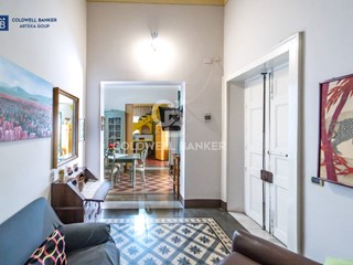 Appartamento in Vendita a Acireale, 290'000&euro;, 210 m²